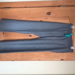 Livingston FIGS grey XS- petite